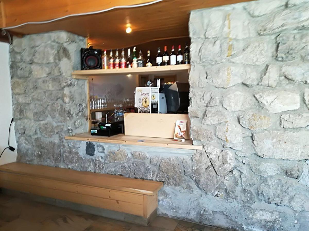 Hôtel Rifugio Stella à Barzio Extérieur photo